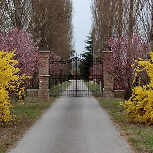 Corte Rocca Casa di campagna San Giorgio di Mantova