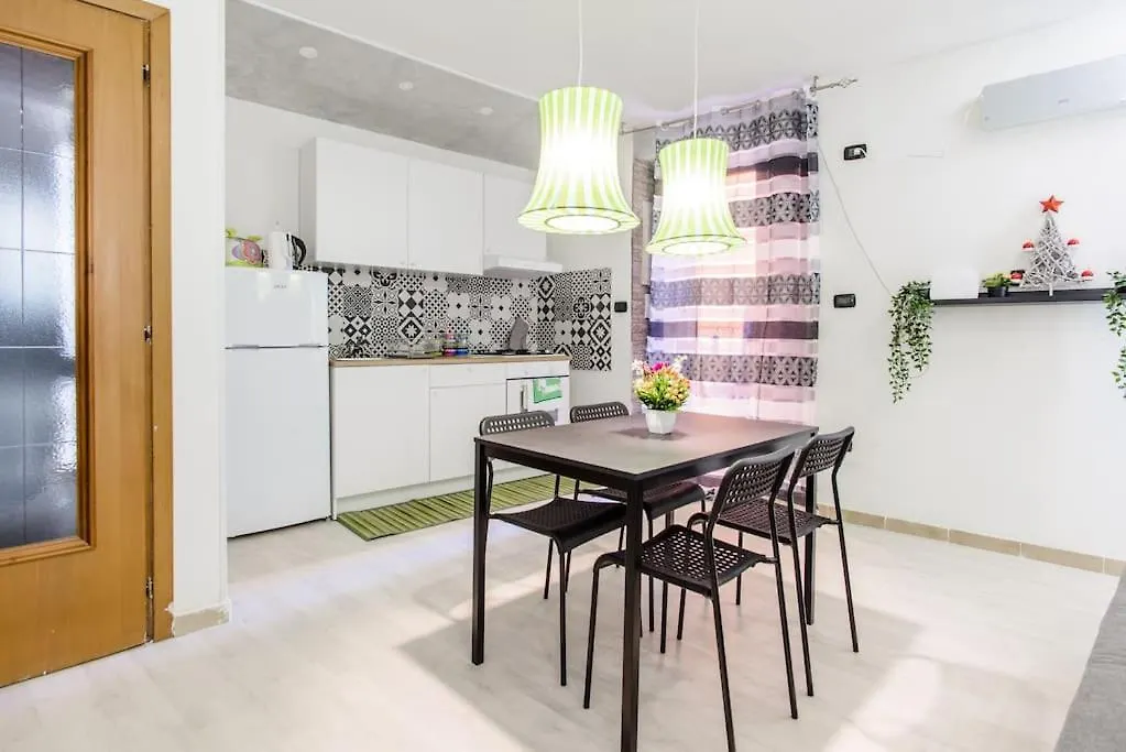 Amazing House In Spanish Quarter Naples